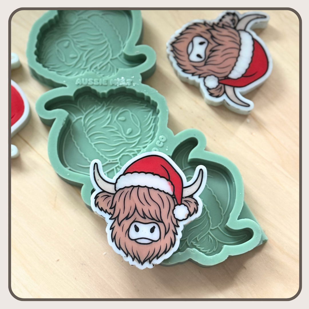 Christmas Highland Cow