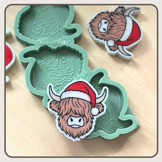 Christmas Highland Cow